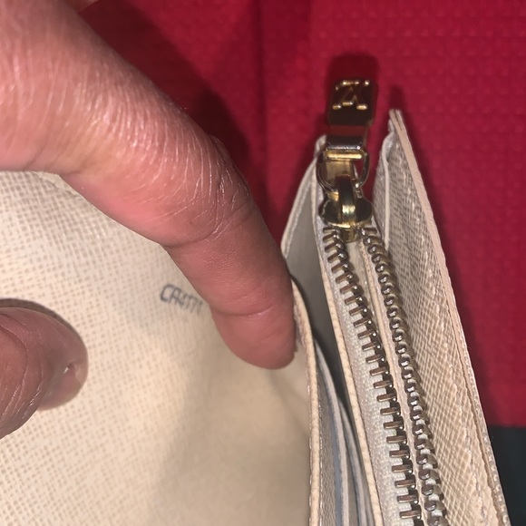 Authentic Louis Vuitton Damier Azur Long Wallet - Picture 9 of 9